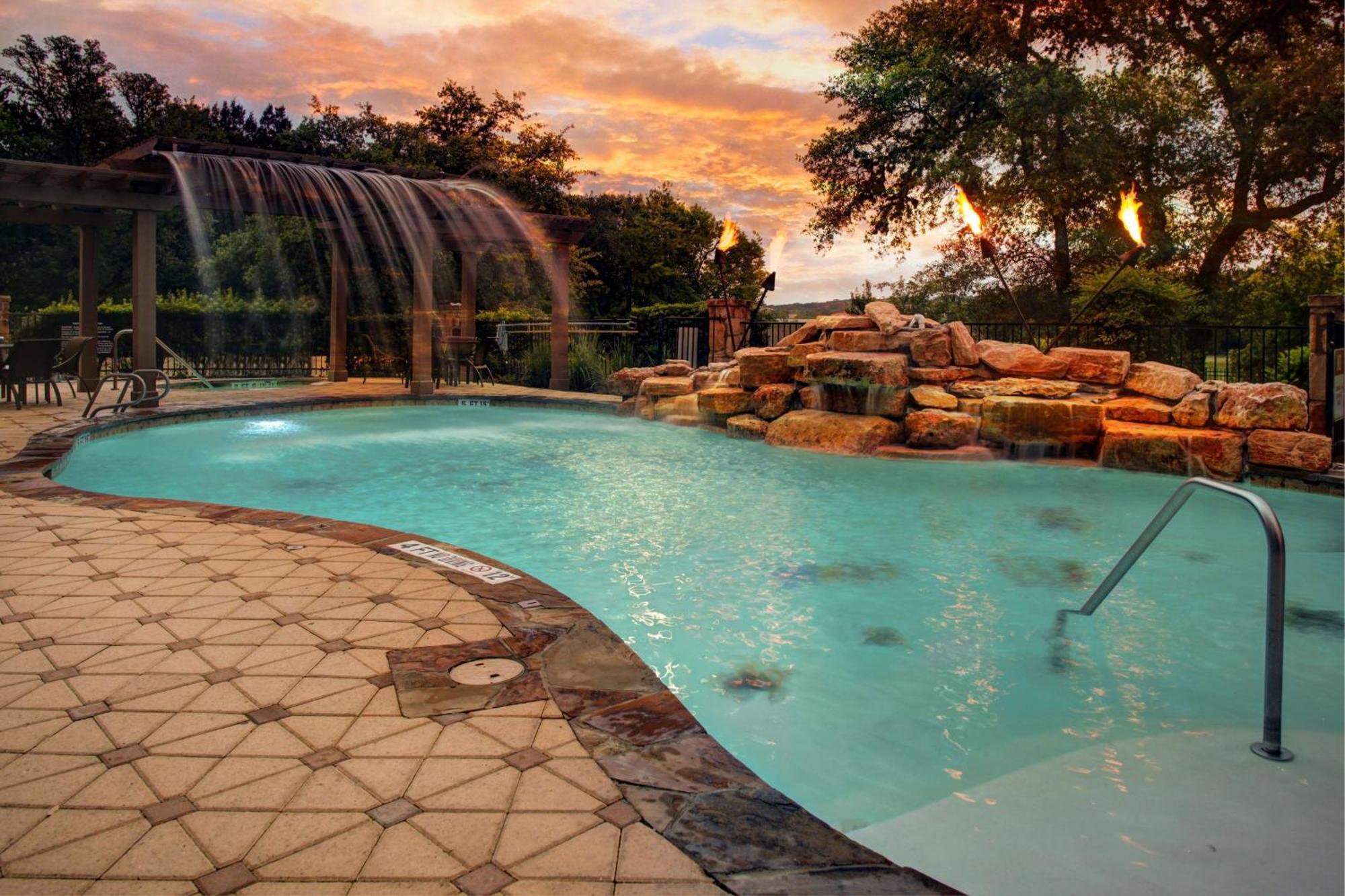 Hampton Inn & Suites Boerne Exterior photo